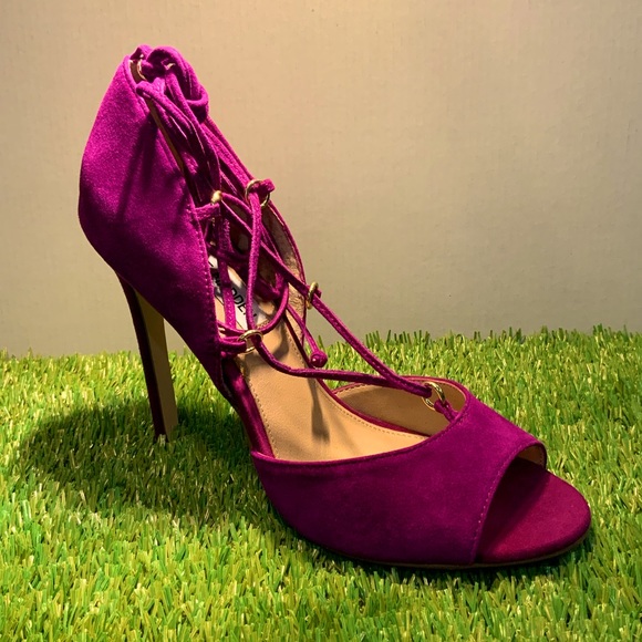 STEVE MADDEN - Never Worn | Fuchsia Lace-Up Sandal Heels in Suede | Size 7.5 - Picture 8 of 8